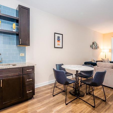 Beautiful 1Br W Balcony Gym Patio Areas Apartment Charlotte Luaran gambar